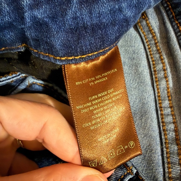 Kut from the Kloth Slouchy Boyfriend Jeans - Picture 9 of 9